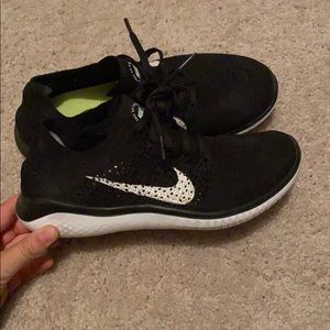 Nike Free fly knit